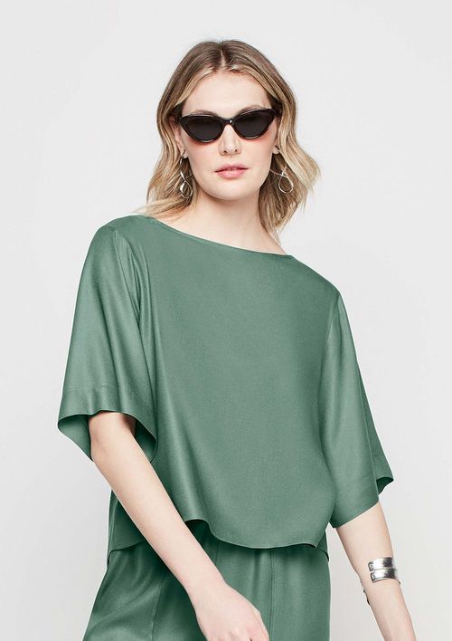 Blusa Evasê Decote Canoa